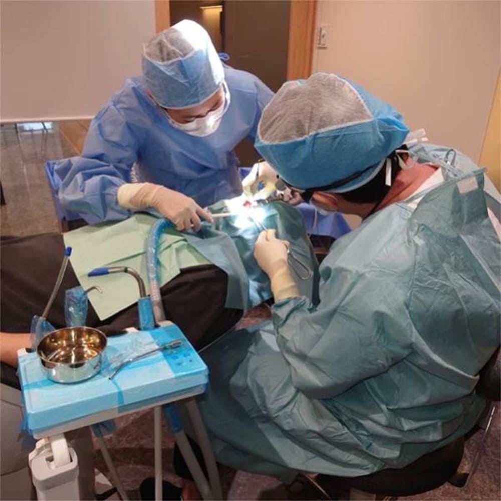 安全を最優先にした先進設備と手術管理